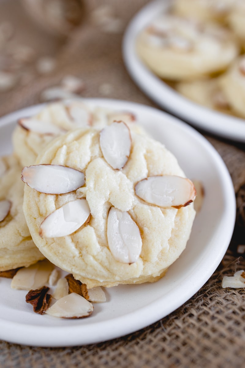 Almond Extract Cookies