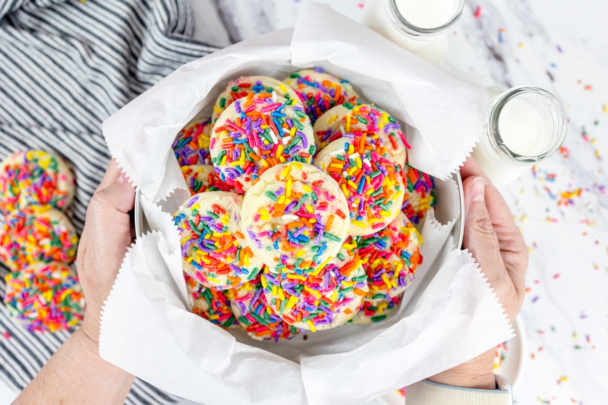 Funfetti Cookies a Confetti Cookie Recipe