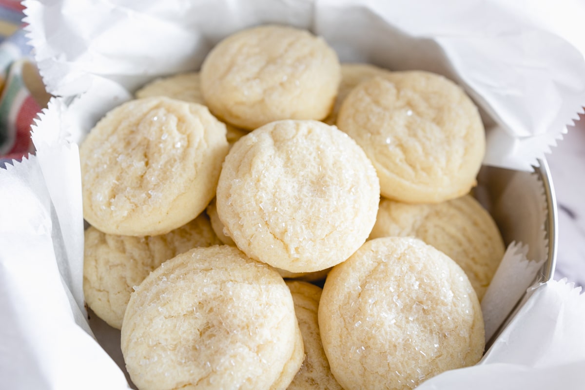 Soft and Chewy Classic Vanilla Cookies - Cloudy Kitchen