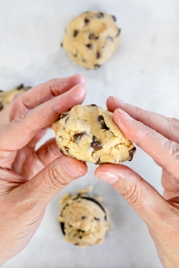 Easy Oreo Stuffed Chocolate Chip Cookie Recipe