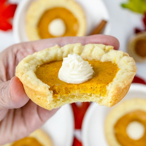 Individual Pumpkin Pie Sugar Cookies Recipe (Easy)