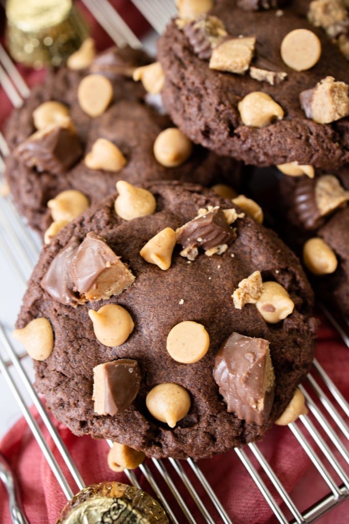 Best Chocolate Peanut Butter Cookies Recipe with Reese's