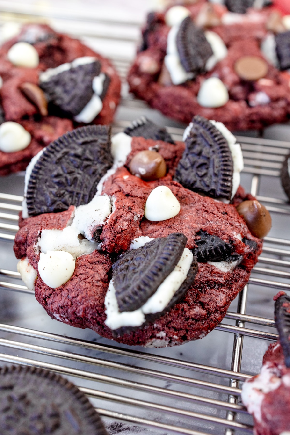 Red Velvet Oreo Cookies