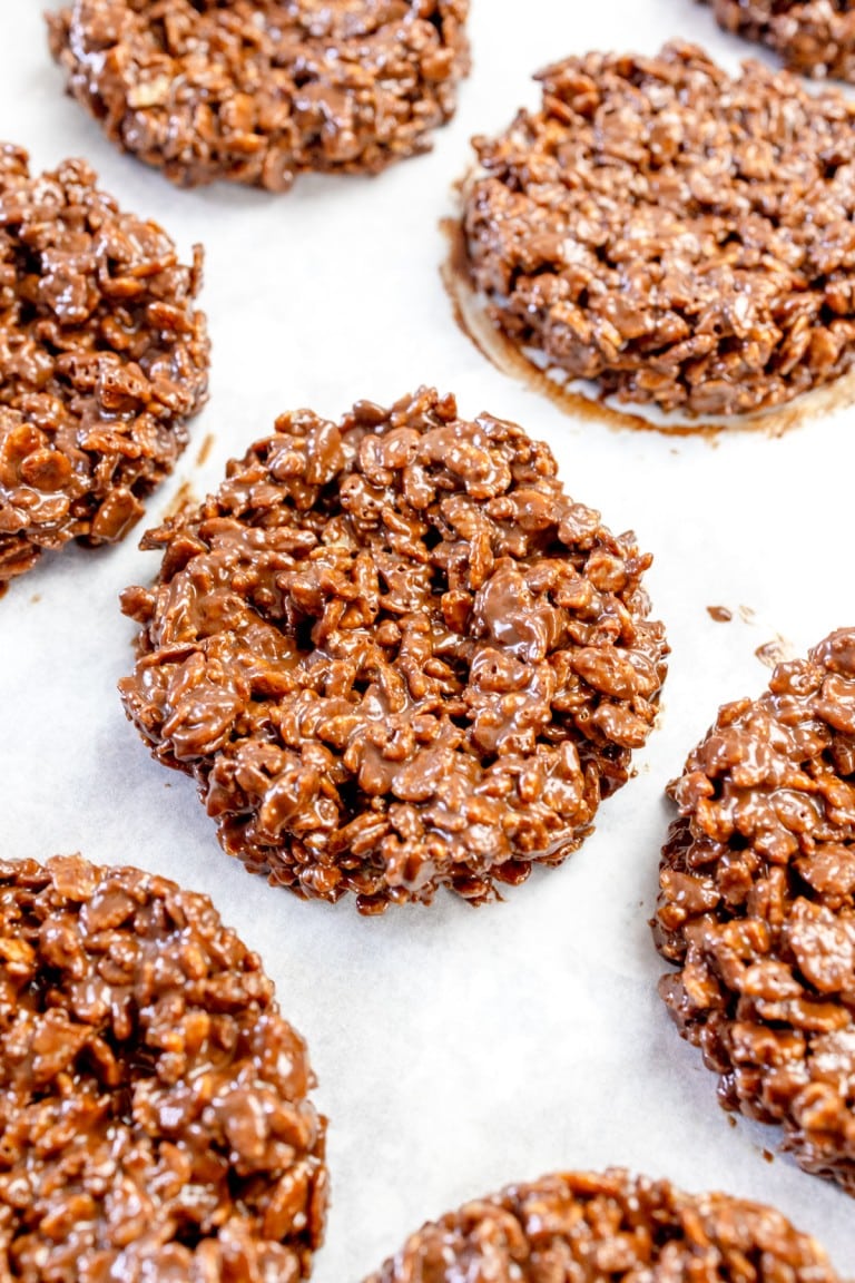 No Bake Star Crunch Cookies a Little Debbie Copycat Snack