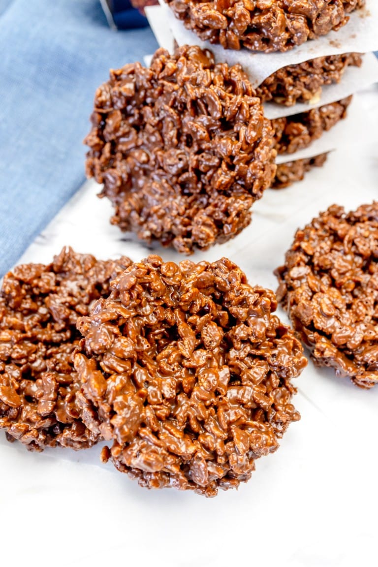 No Bake Star Crunch Cookies a Little Debbie Copycat Snack