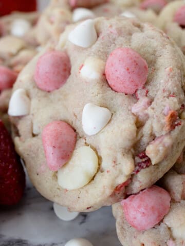 Strawberry White Chocolate Macadamia Nut Cookies